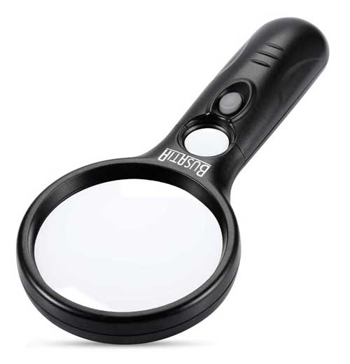 6 Best Magnifying Glasses with Lights Reviews | TechaLook